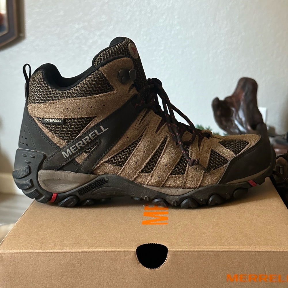Merrell Accentor 2 Vent Mid WP - Kangaroo Men’s 10